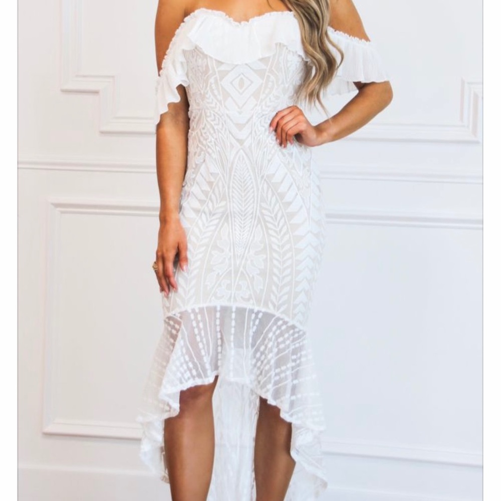 Like New off the shoulder, tan and white lace, high to low dress